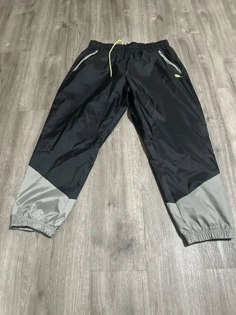 Nike Windrunner Woven Lined Tech Pants Sz XXL Windbreaker Color Block DX0653-014
